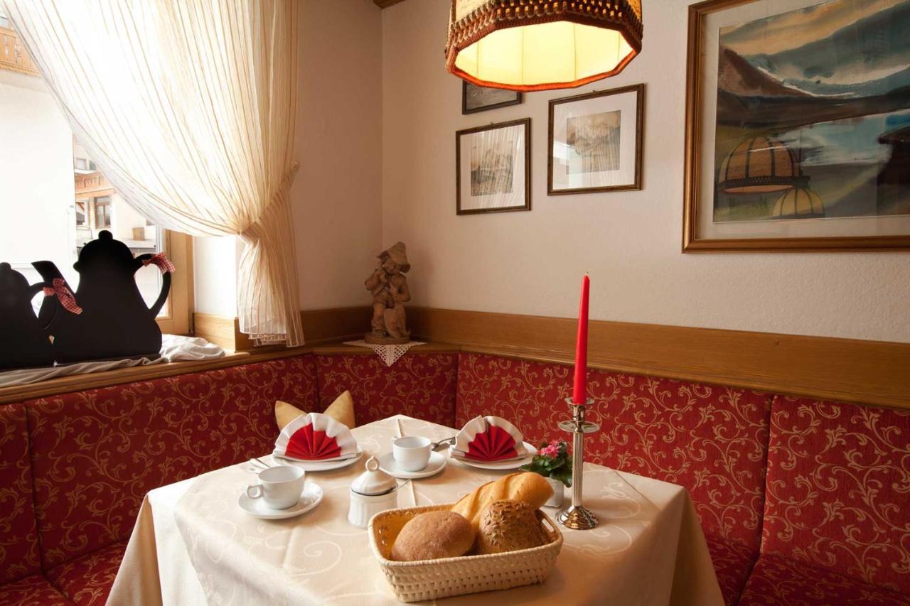 Garni Gran Pre Bed & Breakfast Corvara In Badia Eksteriør bilde