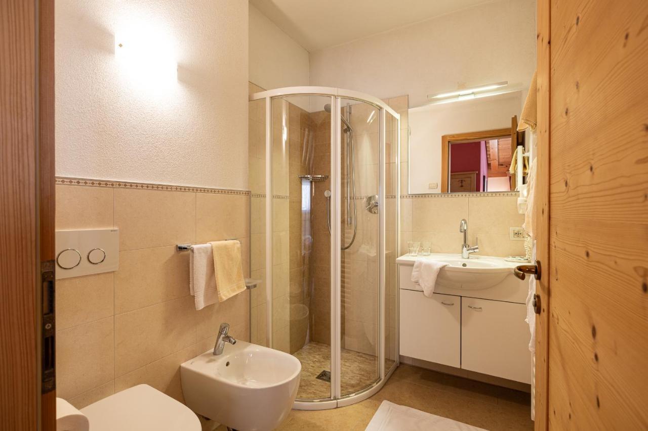 Garni Gran Pre Bed & Breakfast Corvara In Badia Eksteriør bilde